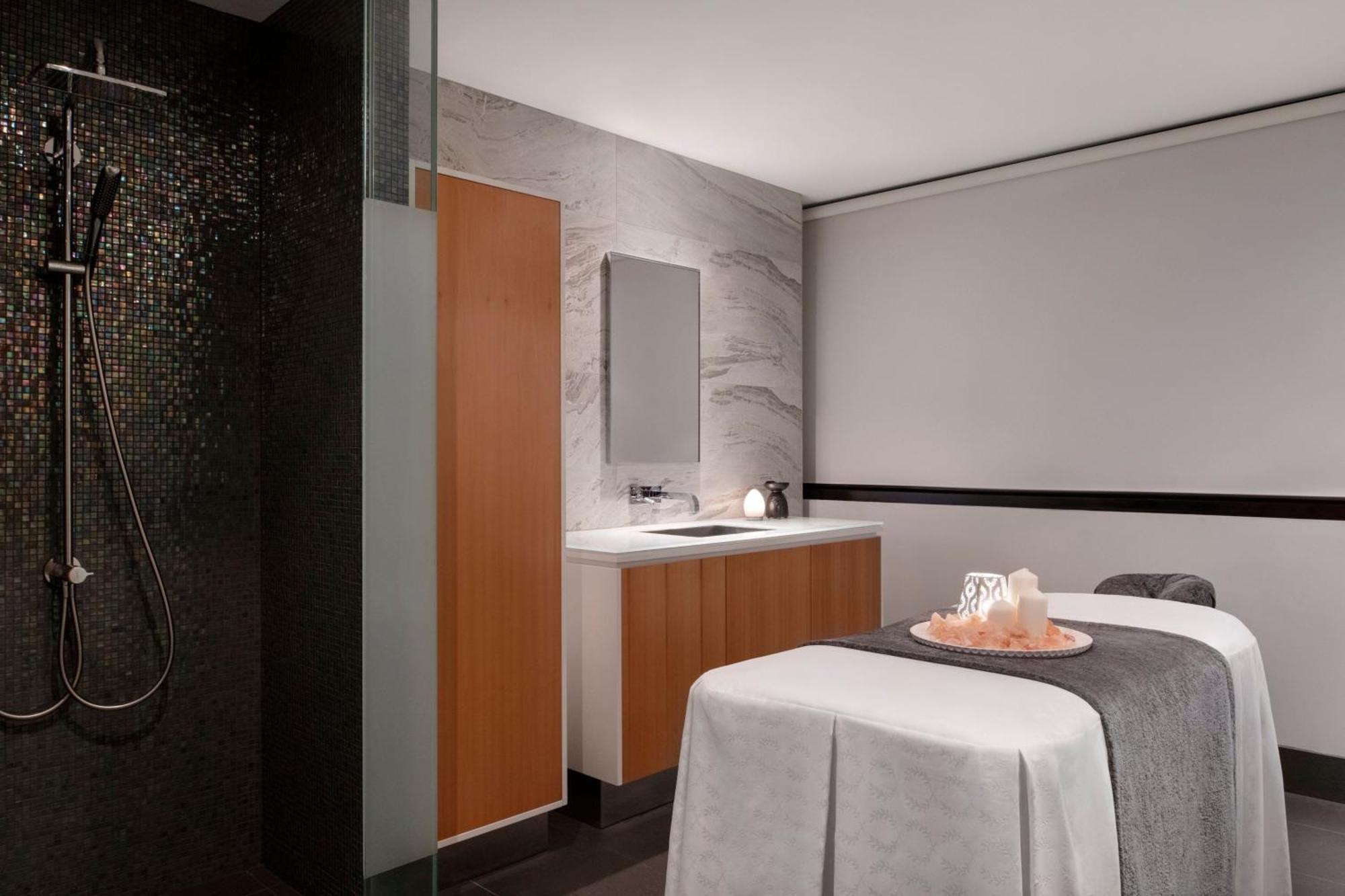 Sheraton Melbourne Hotel — Photos 1